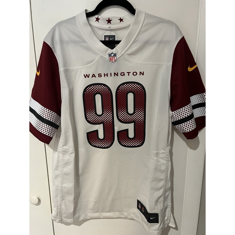 NWT Nike Chase Young #99 Washington Commanders On Field Jersey White Mens Medium